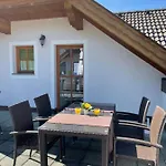 Alpenblick Apartment Krakauschatten